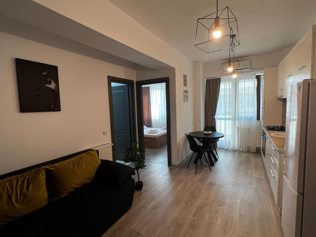 Cozy Accommodation Central City - Iasi Exterior foto